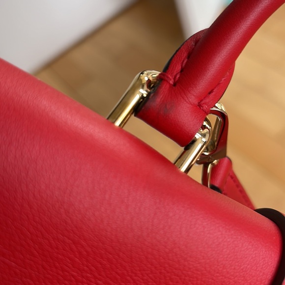 Close up - Picture 3 of 3